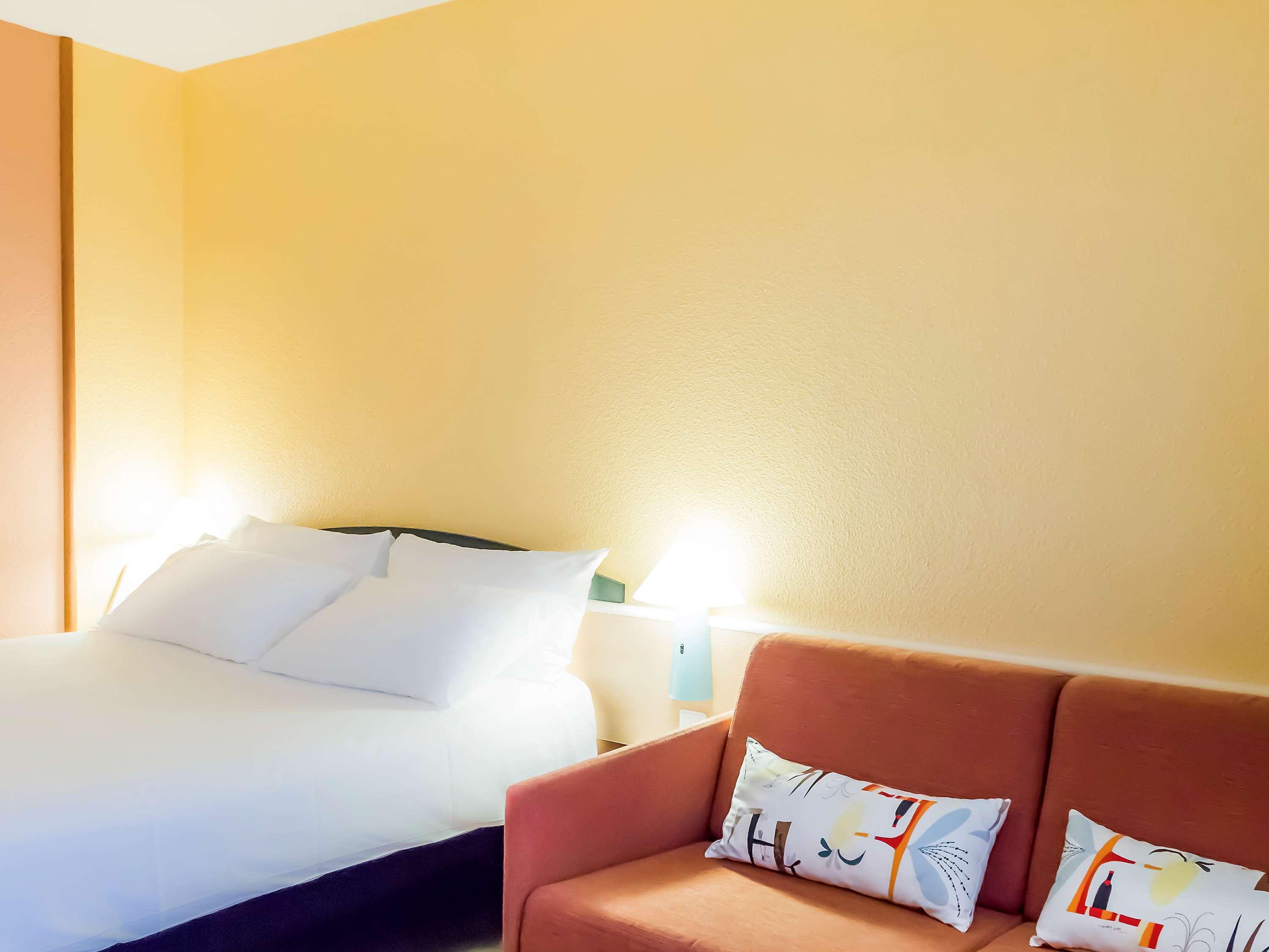 Hotel Ibis Porto Sao Joao Exterior foto